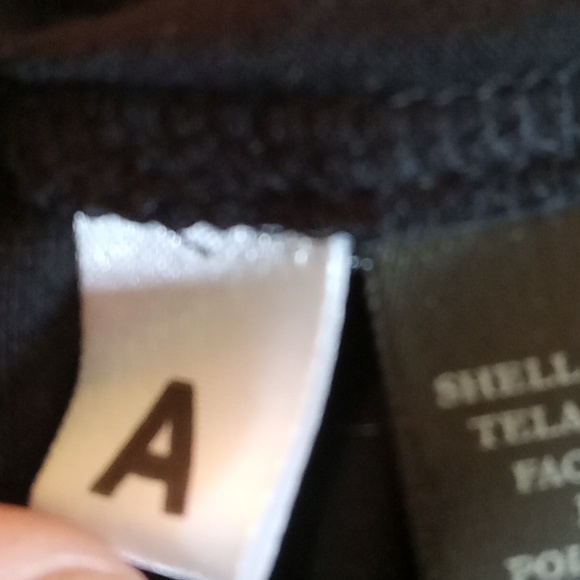 Ann Taylor NWT black top with exposed gold zipper in back. 2 layer sleeveless. - Picture 7 of 10